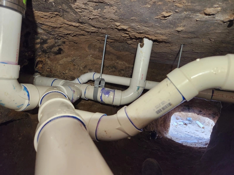 Gallery-1 Plumber installing water heater in bathroom